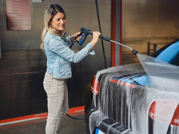 Best Commercial Building Pressure Washing  in Helena, MT
